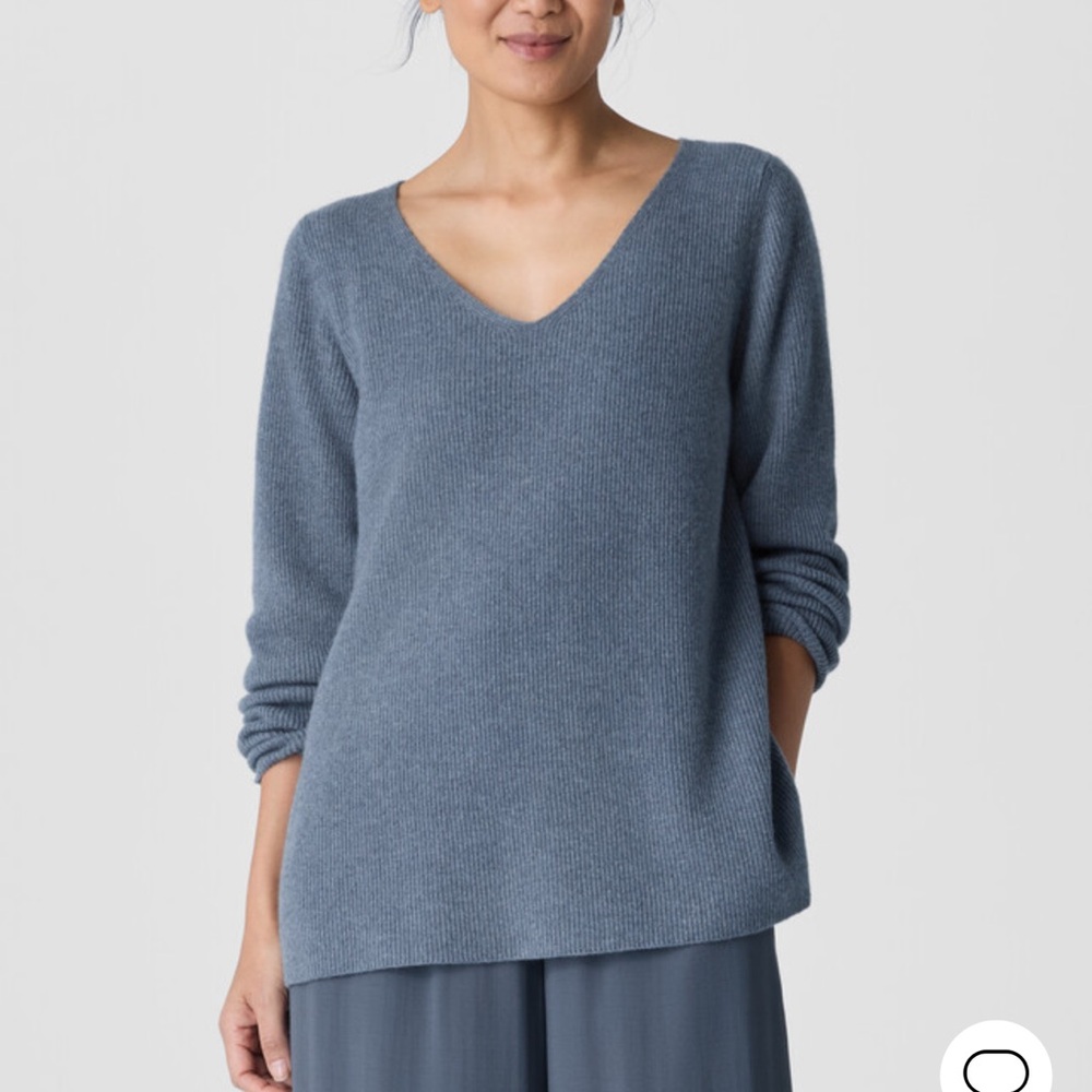 NWOT! Eileen Fisher Italian Cashmere V-Neck Sweater in “eclipse” - Picture 2 of 15